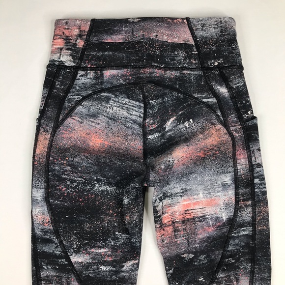 Lululemon Time To Sweat Leggings Sz 4 - Picture 5 of 11